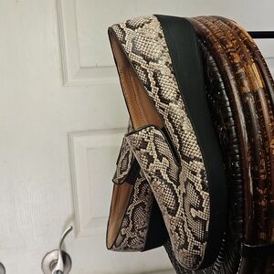 Women's Snakeskin Loafers